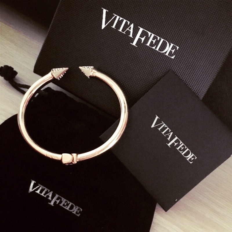 VITA FEDE義大利品牌 施華洛世奇水鑽鉚釘 淡玫瑰金色C式粗環手鍊