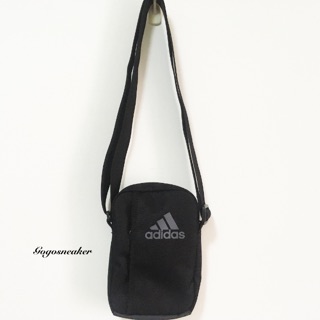 Gogosneaker® Adidas 3s 側背包 小包 隨身包 拉鍊 黑灰 手機包 化妝包 AJ9988