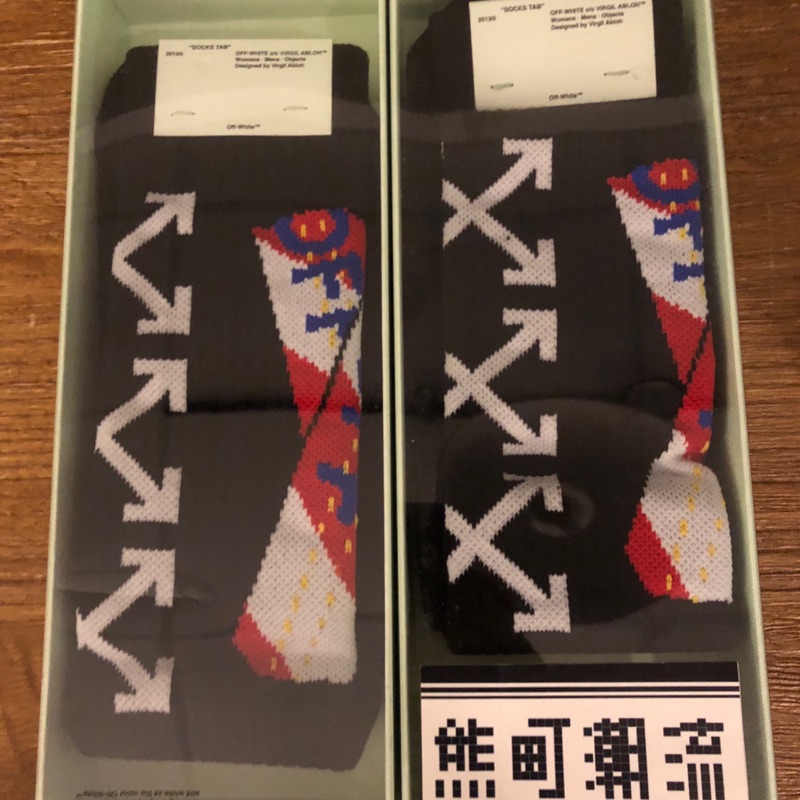 全新正品 OFF WHITE Wing Off 長襪 襪子 黑白紅18秋冬新款