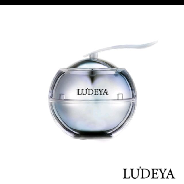 😘丫米😄LUDEYA  白金松露無齡微臻輕萃霜 50ml