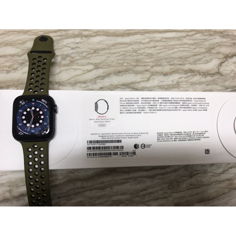 Apple Watch Series 6 44mm 黑色 LTE 版