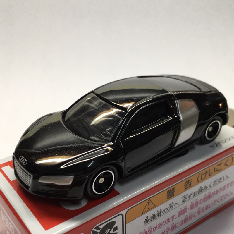 tomica 6 audi r8