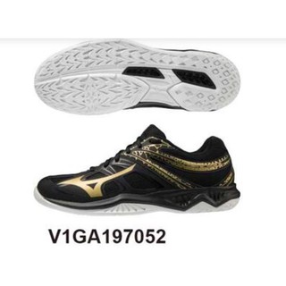 [大自在] MIZUNO 美津濃 排球鞋 V1GA197052 黑/金 楦寬2.5E 白色橡膠大底 可當 羽球鞋