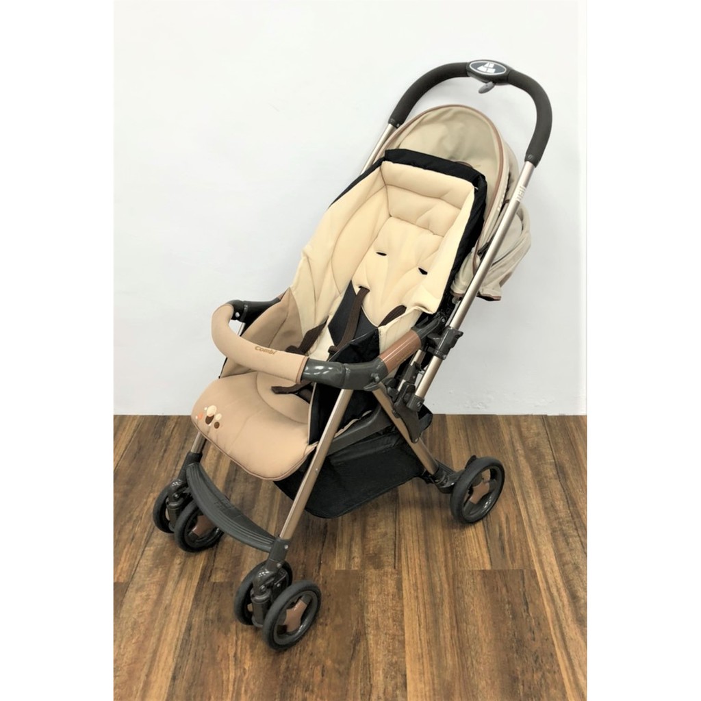 combi urban walker classic