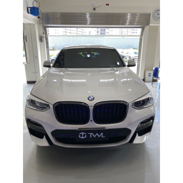 台灣之光 全新寶馬BMW G01 X3 G02 X4 專用18 19 20年高品質亮光黑鋼琴烤漆黑水箱罩鼻頭組台灣製造