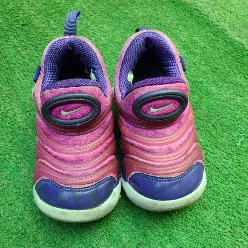 Nike女童毛毛蟲鞋