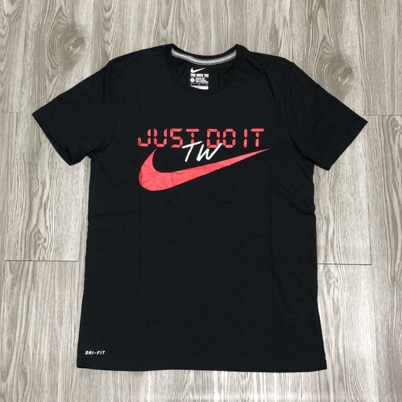 NIKE JUST DO IT TAIWAN  短Tee  AT6827-010