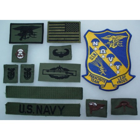 #677軍事迷生存遊戲裝備陸軍 海軍空軍戰鬥布章 胸章 肩章 徽章 臂章 領章 軍品 名牌 國旗 名條 階級章 軍用臂章