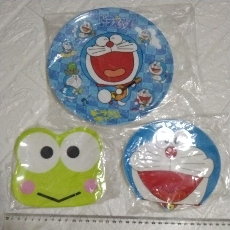 全新 現貨 兒童 塑膠 餐盤 菜盤 兒童餐具 餐盤 餐具 可愛 小叮噹 小青蛙 哆啦a夢 盤子 塑料 幼兒 盤 大集合