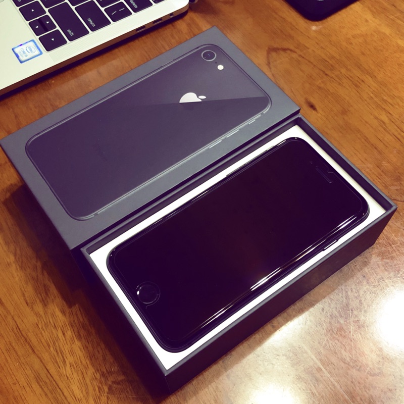 出售「整新機」 Apple iPhone 8 64G 黑 太空灰 宜蘭羅東