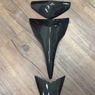 Rsz正卡夢大小盾 下巴 碳纖維 小盾 大盾 下巴 後扶手 側條 儀表蓋 油箱環號碼蓋
