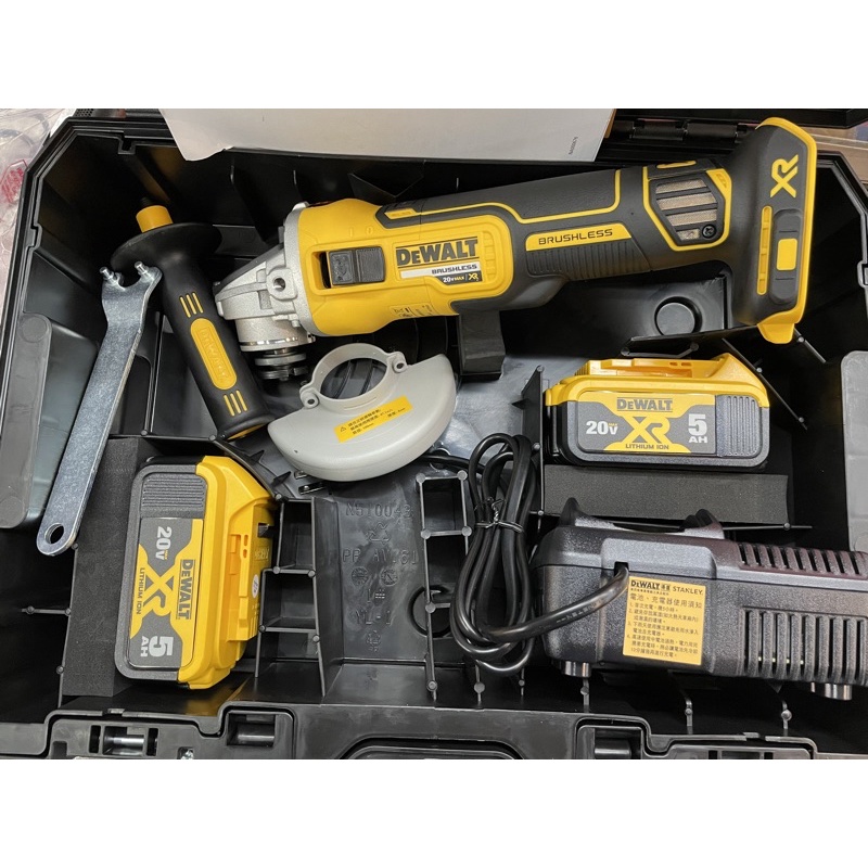 ☆中日機械☆無碳刷4吋砂輪機 20V DCG405P2 充電砂輪機 雙電池5.0 DEWALT 得偉 側開關