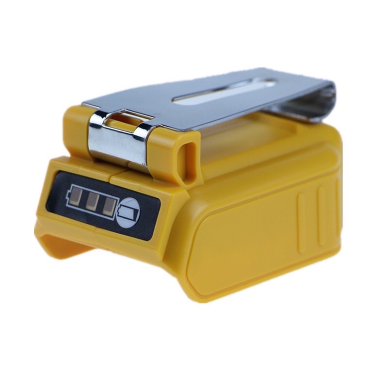 [全新現貨]USB轉換器充電器 具有5A DC接口的DEWALT 帶有雙USB和夾子 20V鋰離子電池轉換器