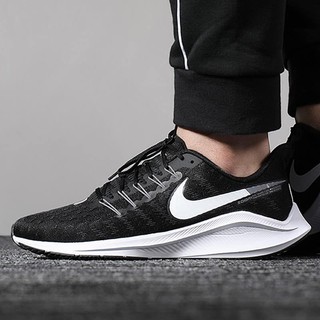 NIKE AIR ZOOM VOMERO 14 黑白