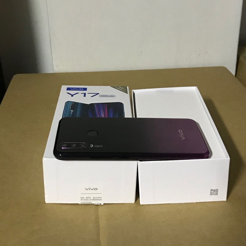 ViVo Y17 紫色