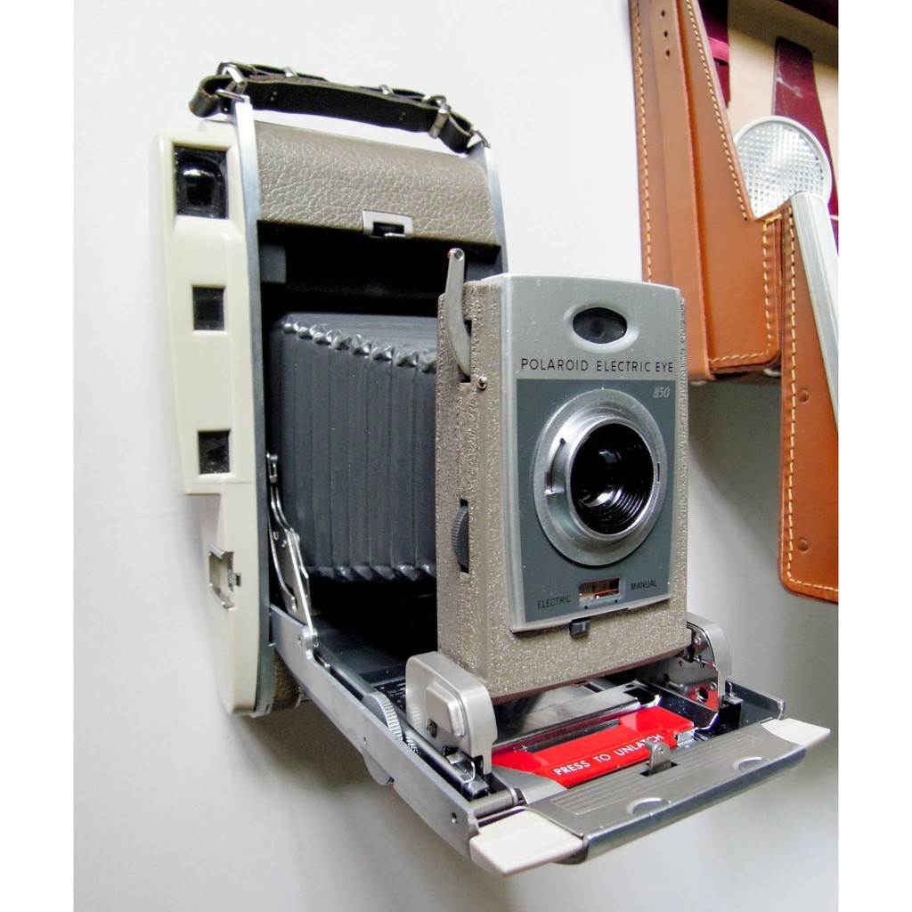 過氣古董珍藏拍立得蛇腹相機 Polaroid 850(含閃燈、皮箱、說明書)