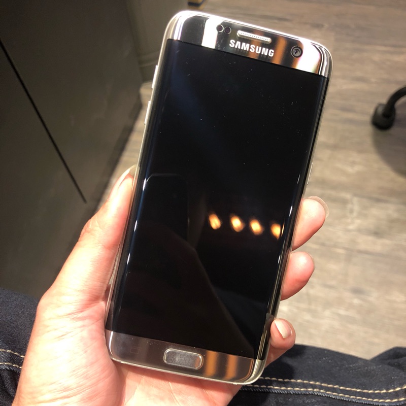 《二手機》三星 S7 edge 32g 銀 9.7成新