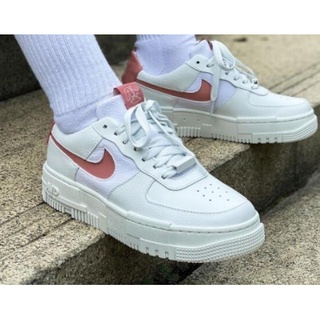 【潮鞋地帶】Nike Air Force 1 白粉 像素 百搭 解構 厚底 耐磨 滑板鞋 女鞋 CK6649-103