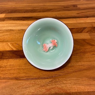 [Chengyuan***］精品茶杯 中國風🌹 青瓷 魚杯 主人杯 容量：約100cc