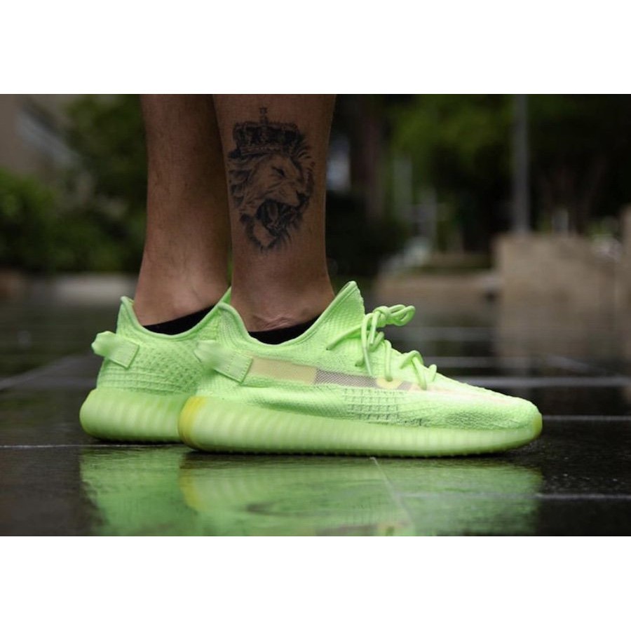 ADIDAS YEEZY BOOST 350 V2 GLOW 夜光 螢光 男 EG5293