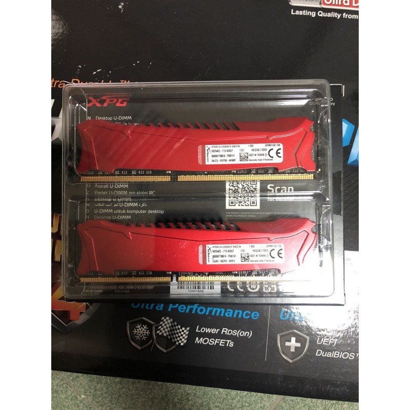 金士頓8G DDR3-2400 *2