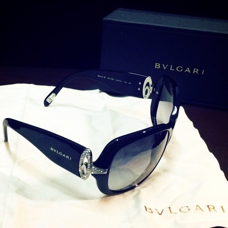 （保證正品）BVLGARI 黑色鑲施華洛水晶黑色太陽眼鏡