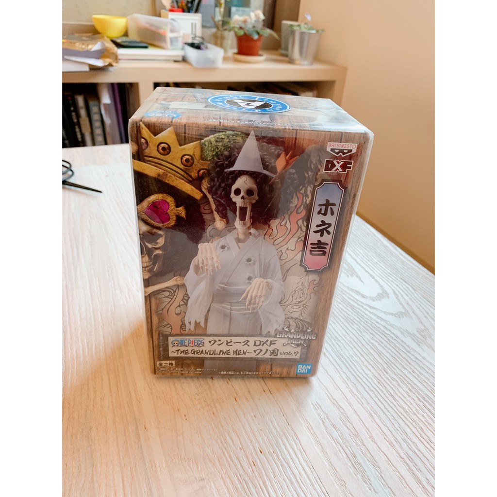 麻糬禿頭聯盟 正版航海王海賊王one Piece 和之國骨吉布魯克標準盒公仔 蝦皮購物