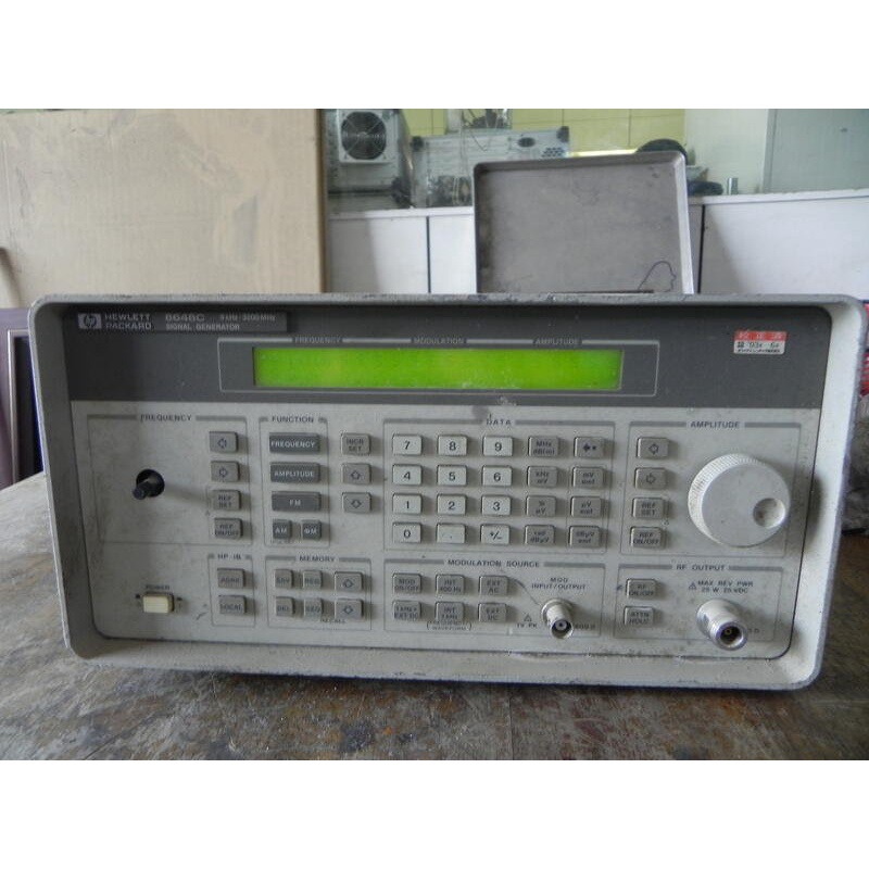 【訊號發射器】HP 8648C 合成信號產生器 9kHz-3200MHz【專業二手儀器/價格超優惠/熱忱服務/交貨快速】