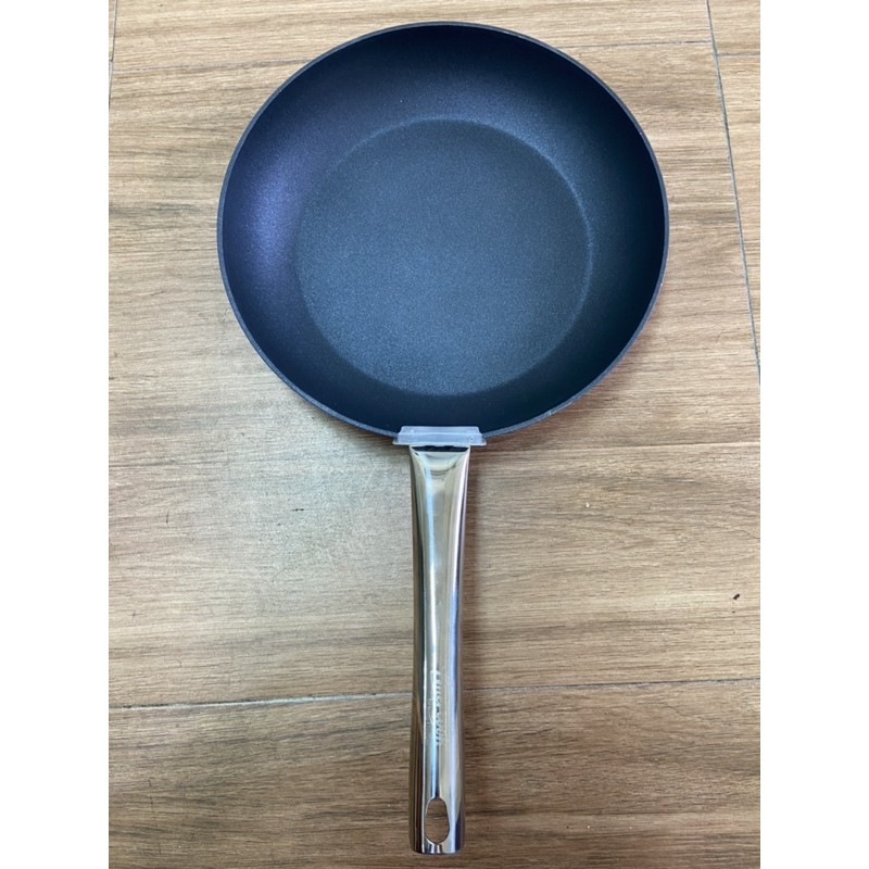 @anercook28cm不沾鍋平底鍋，fry pan with stainless steel /non-stick