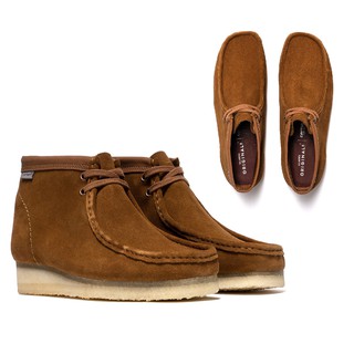 POISON } CLARKS x CARHARTT WIP WALLABEE BOOT 經典袋鼠鞋中筒靴| 蝦皮購物
