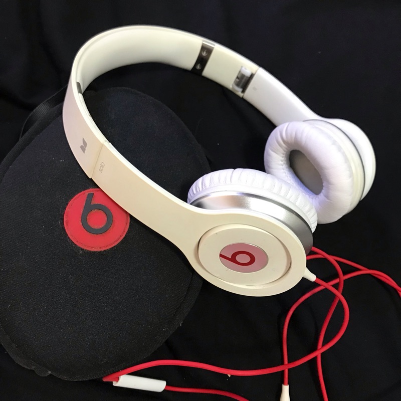 《二手商品》Beats Audio 全罩式耳機 Beats Solo