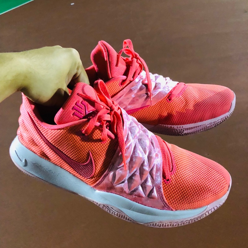 kyrie 1 low hot punch