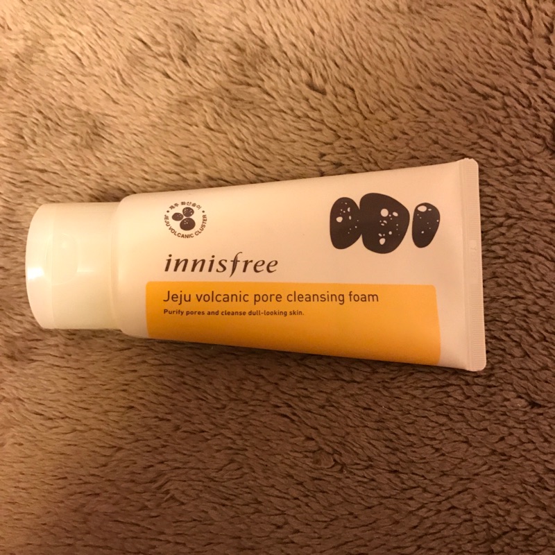 Innisfree 全新 火山泥洗面乳