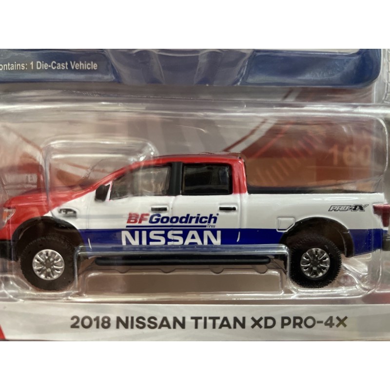 《模王》 1/64 美國綠光 模型合金車 2018 Nissan Titan XD PRO-4X