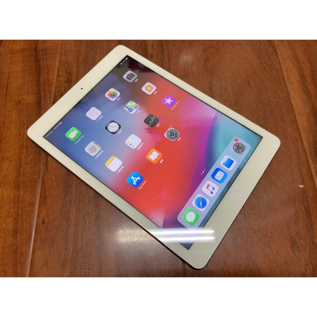 【J30 】93成新 銀色 Apple iPad Air 32g wifi版 32GB 第一代 可舊機折抵 (2)