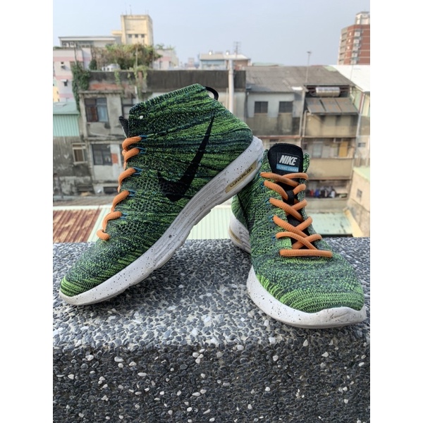 Nike 554969-300男鞋（二手)
