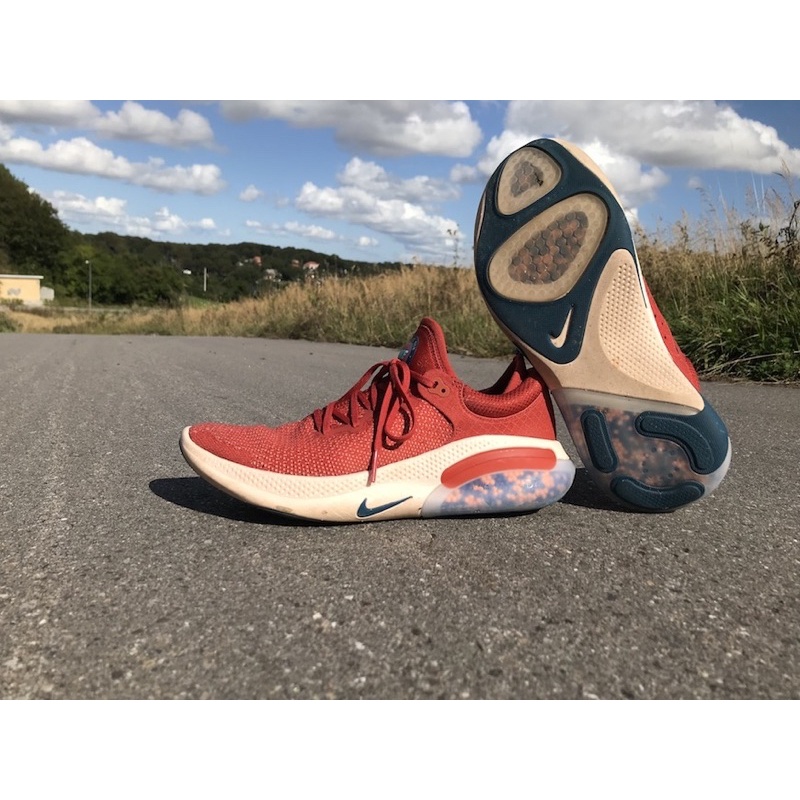 nike joy run flyknit
