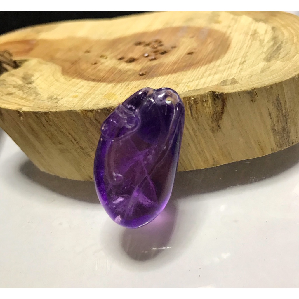 【水晶靈-HSIANG-DRUN】頂級紫水晶福瓜雕刻墜子,(9.68g)代表:平安風順/智慧平靜/納福DC10-7