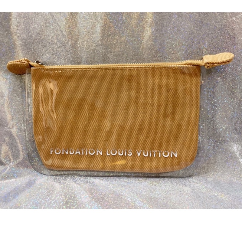 Louis Vuitton LV 路易威登基金會 博物館 限量款 零錢包 隨身帆布防水包 收納包 全新正品在台現貨