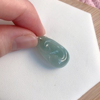 ♥ 𝒟.𝓈.緻玉晶靈 ♥ 🍀天然翡翠A貨🍀2.8冰糯種掛件如意吊墜/湖水藍