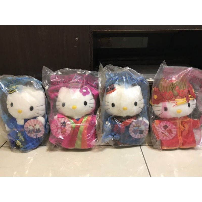 Hello Kitty 麥當勞 公仔 新郎新娘