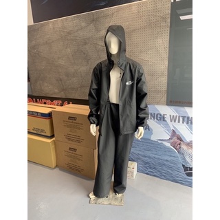 Halu水鮫輕量化兩件式吊帶雨衣 《釣魚 海釣 船釣 防水 防雨》