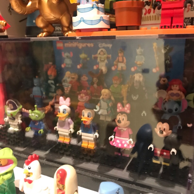 含展示櫃 LEGO 71012 Disney 迪士尼 人偶包 一套 米奇 史迪奇 巴斯光年 三眼怪 美人魚