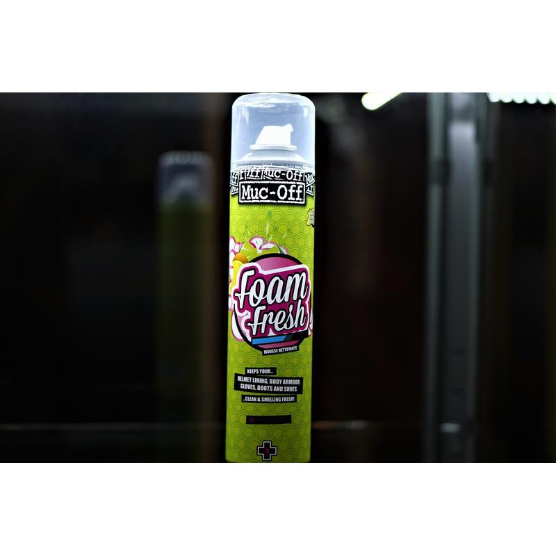 muc off helmet foam fresh