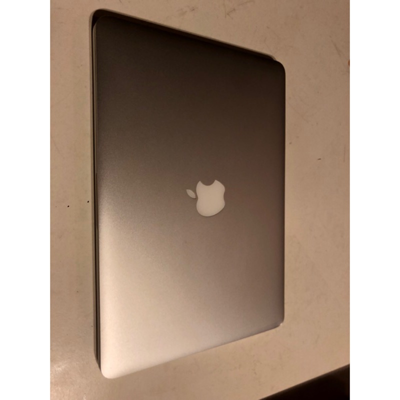 2013 late MacBook Pro retina  i5 2.4G Hz/8G/128G ssd