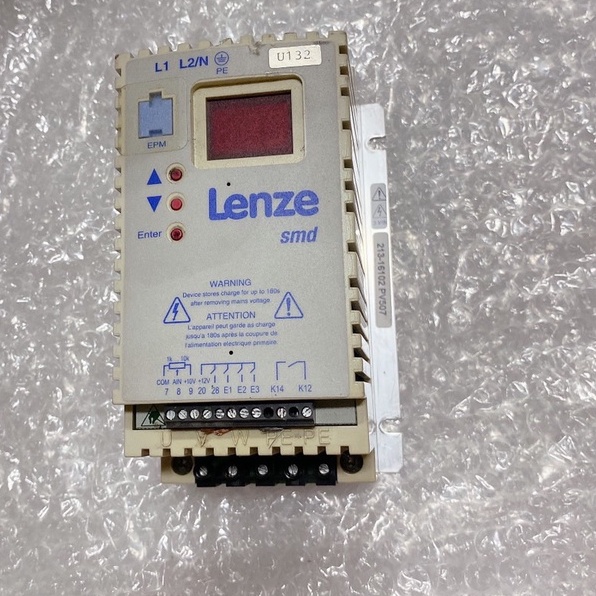 Lenze ESMD751X2SFA Inverter Drive