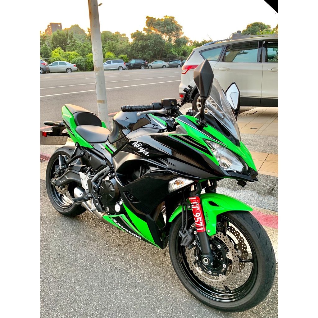 NINJA650忍650ABS二手擋車配合貸款全額貸款 白牌 黃牌 紅牌 仿賽 街車 大型重機 機車 名片在最後一張照片