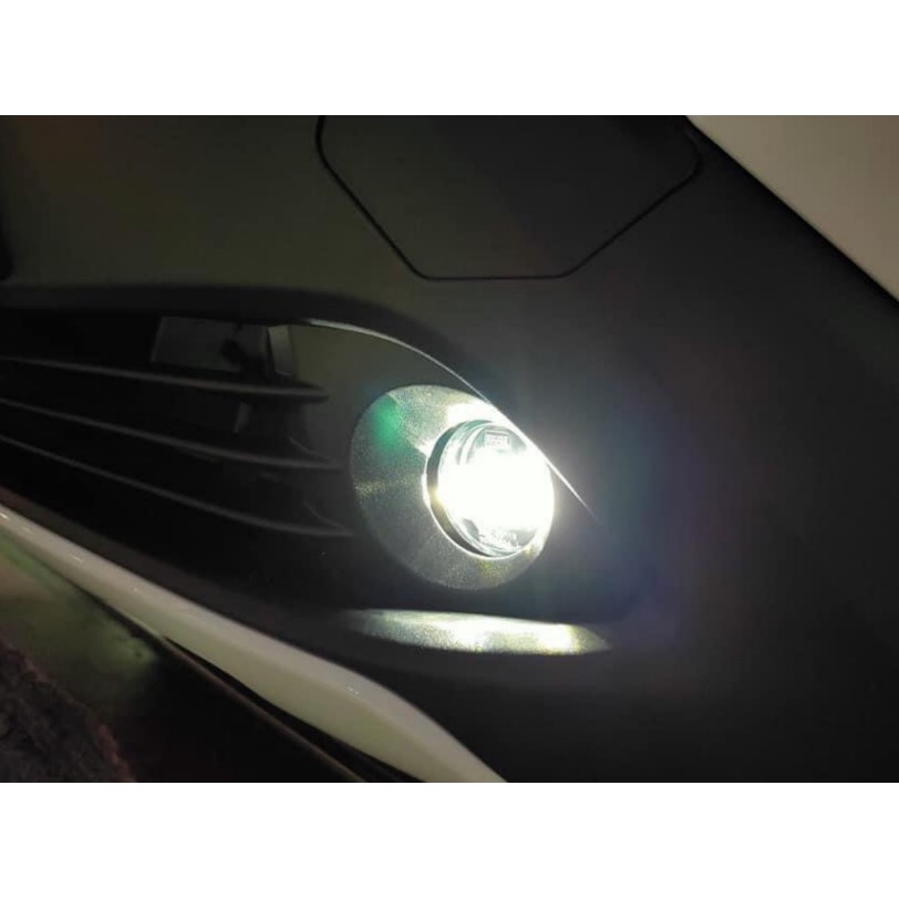 [[娜娜汽車]] 豐田 CC Corolla Cross 專用 霧燈總成 含線組開關