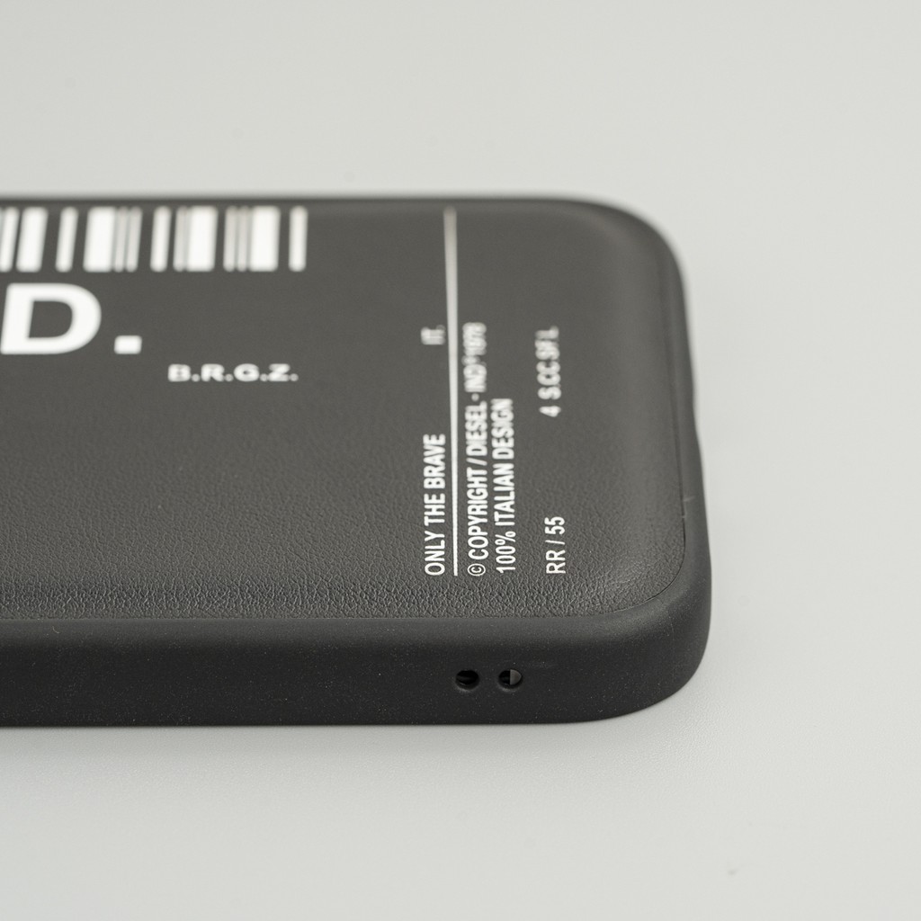 Diesel iPhone 12/12 Pro/12 Pro Max 條碼手機殼| 蝦皮購物