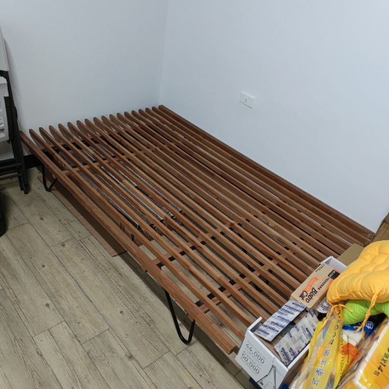 Flea l Ikea bed rack 超值 沙發床 單人床架 木頭床架 床架 輕便床架 折疊式床架【高雄自取】